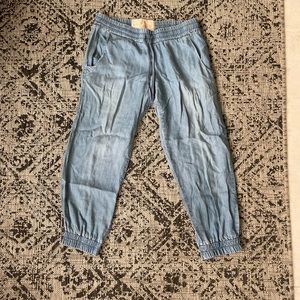 Bella Dahl Flowy Denim Joggers